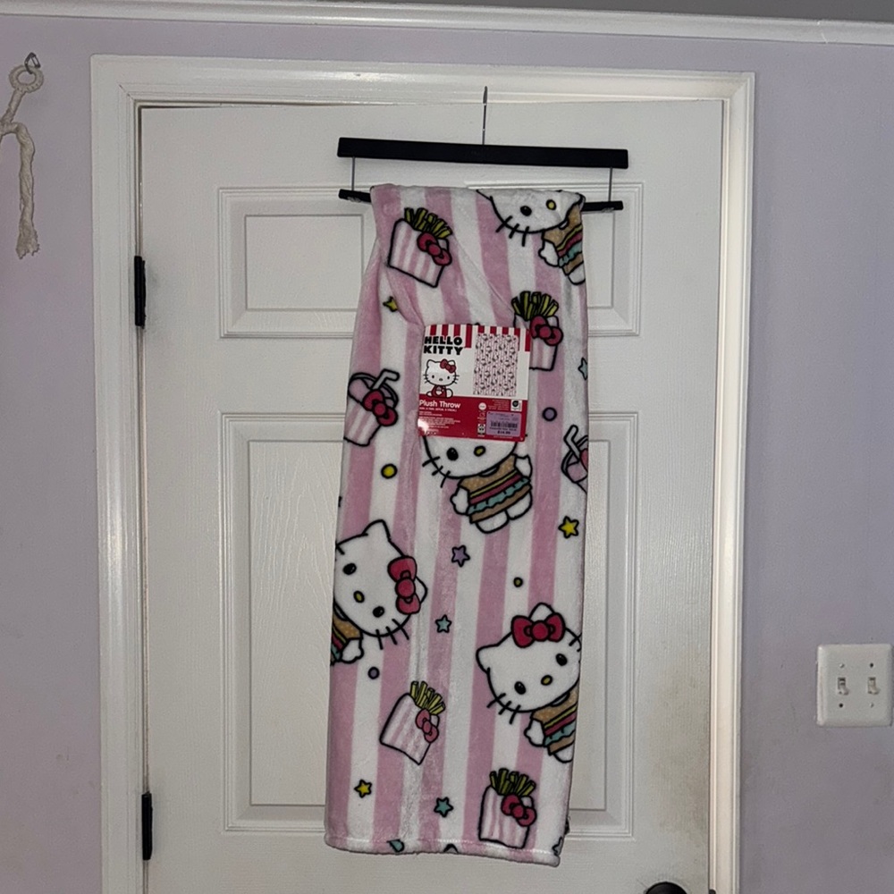 Hello Kitty plush throw